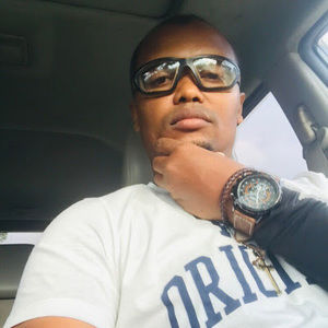 Meet your Posher, Carl osario